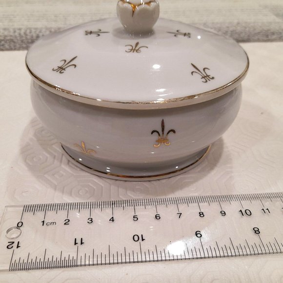 Nasco Stoneware VTG White Trinket Dish Gold Gilt Fleur de Lis Japan - Picture 2 of 13